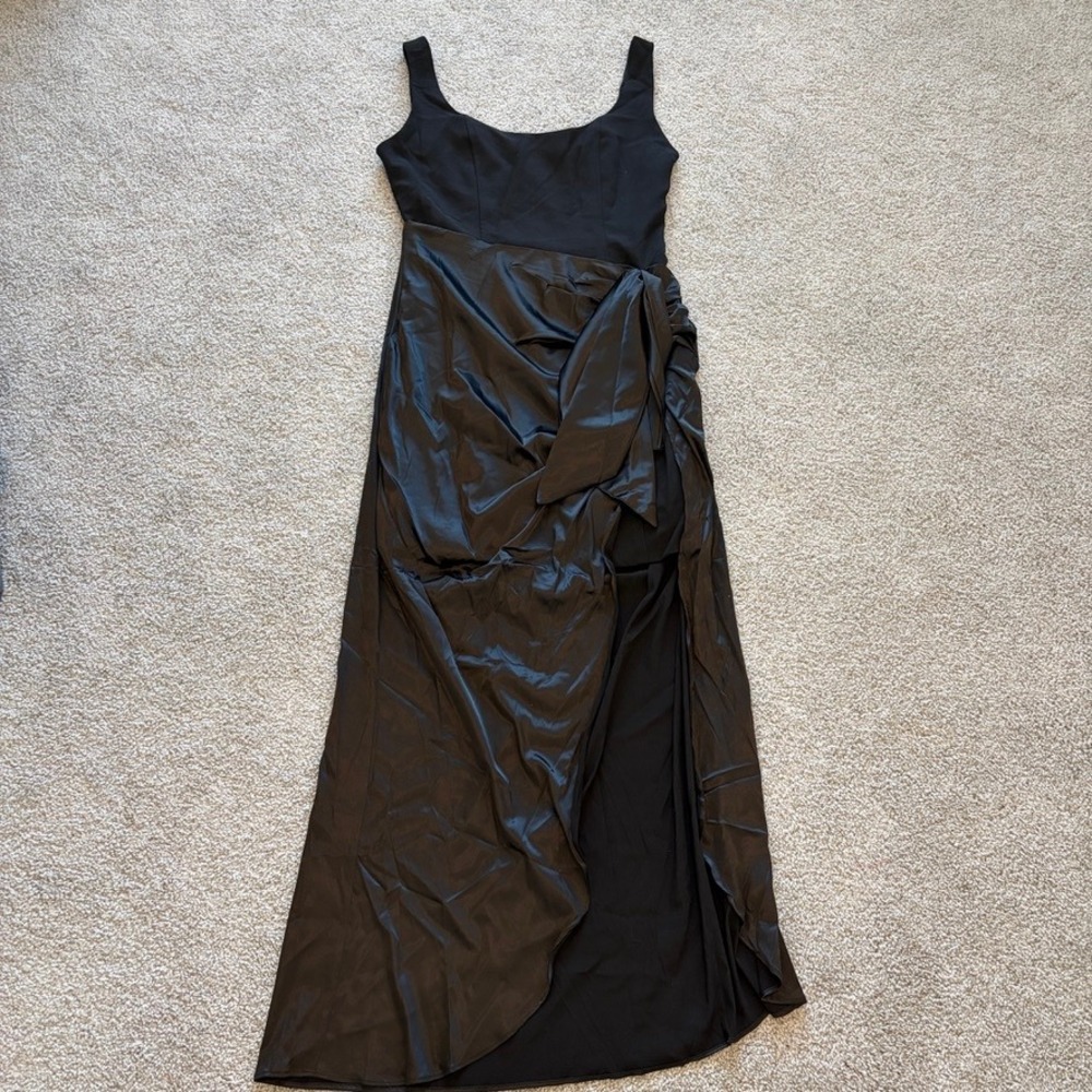 Mable Maxi Dress Womens M Black Satin Faux Wrap Formal Wedding‎ Gala